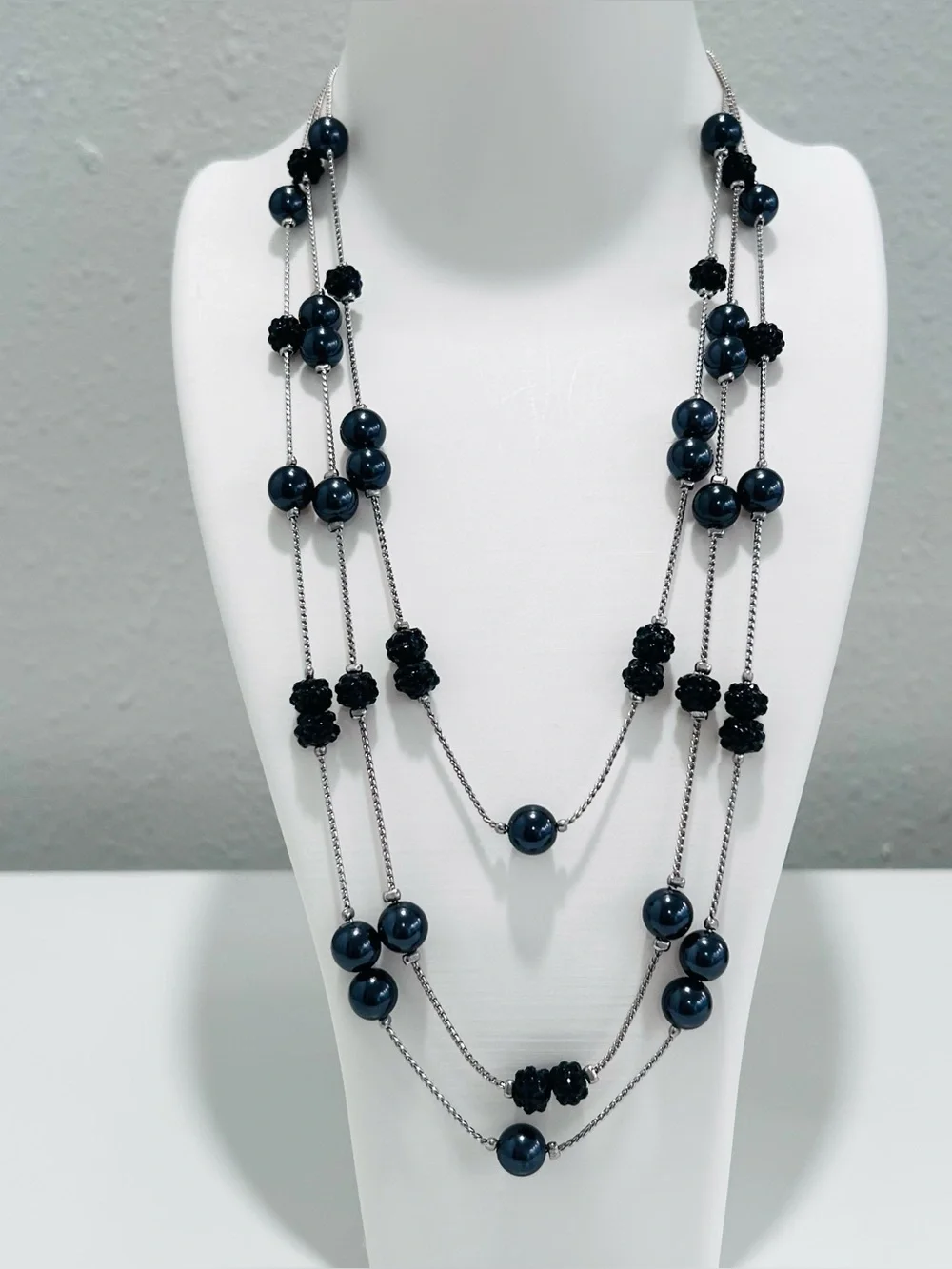 Vintage Roman RMN Triple Strand Necklace Silver Tone Metallic Black Faux Pearl